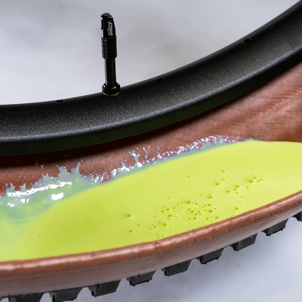Liquide Préventif Anti-Crevaison – Slicy Banana Smoothy